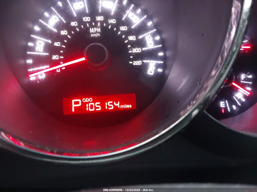 2011 Kia Soul + VIN: KNDJT2A20B7214083 Lot: 43995898