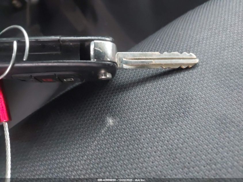 2011 Kia Soul + VIN: KNDJT2A20B7214083 Lot: 43995898