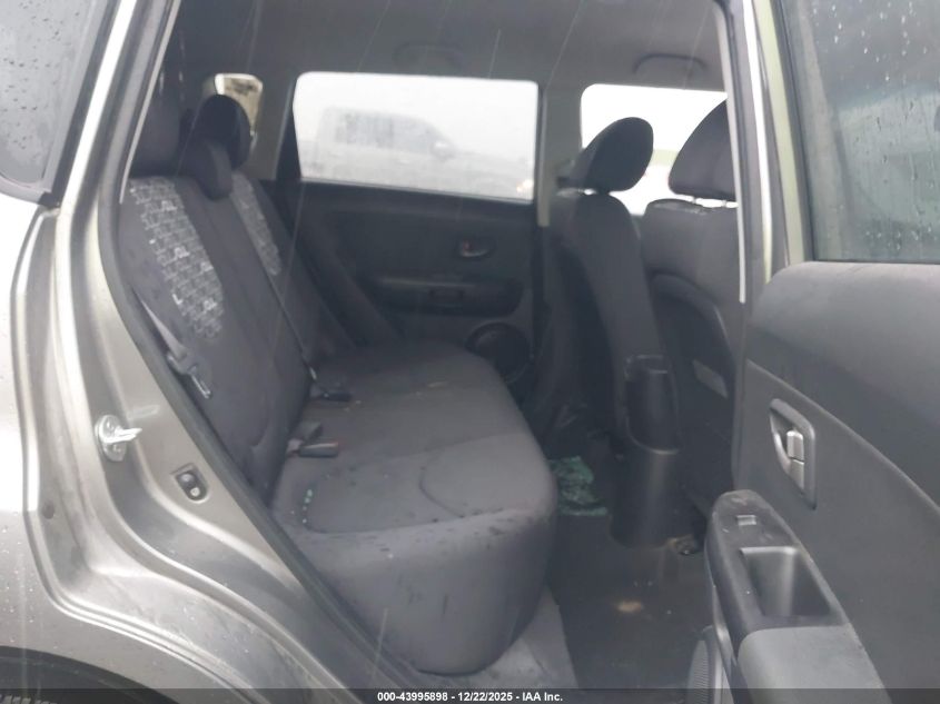 2011 Kia Soul + VIN: KNDJT2A20B7214083 Lot: 43995898