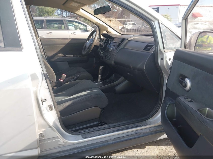 2011 Nissan Versa 1.8S