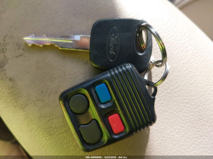 1FAFP40432F208024 2002 FORD MUSTANG photo no. 11