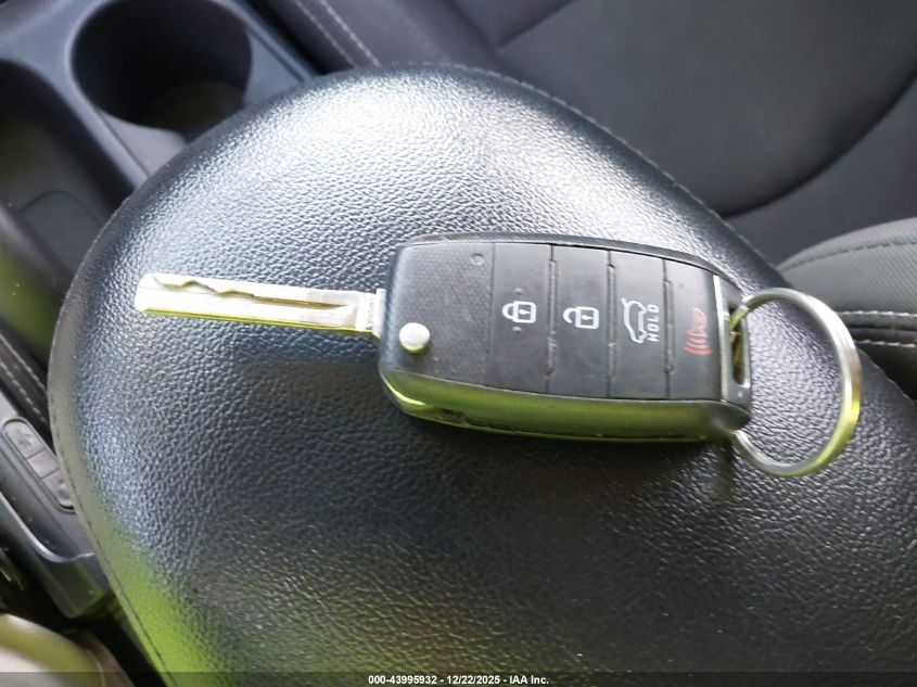 2018 Kia Soul VIN: KNDJN2A28J7577983 Lot: 43995932