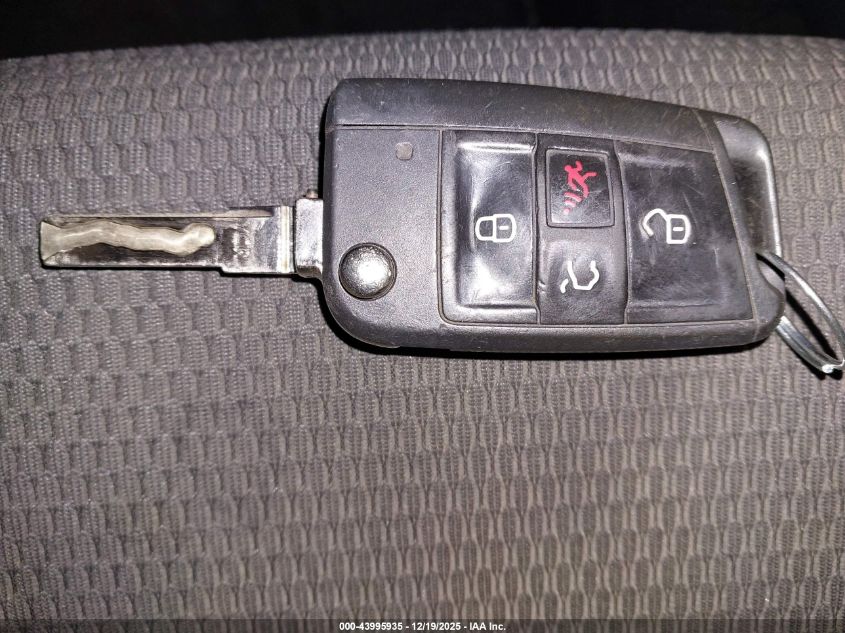 2017 Volkswagen Golf Tsi S 4-Door/Tsi Se 4-Door/Tsi Sel 4-Door/Tsi Wolfsburg Edition 4-Door VIN: 3VW217AU3HM045004 Lot: 43995935