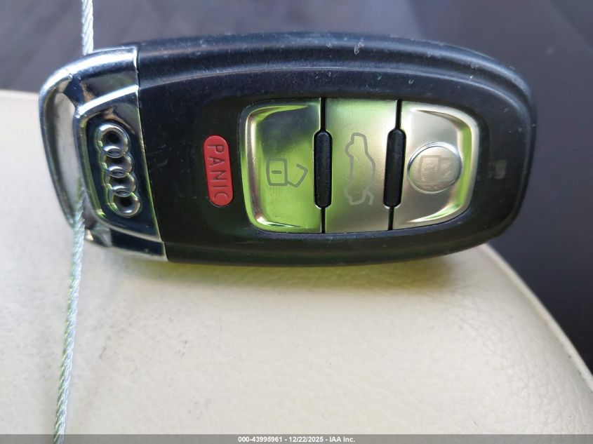 2014 Audi A4 2.0T Premium VIN: WAUAFAFL4EA057052 Lot: 43995961