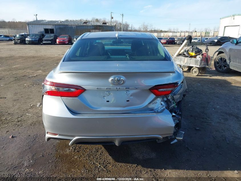 2022 Toyota Camry Se VIN: 4T1T11AKXNU658002 Lot: 43996056