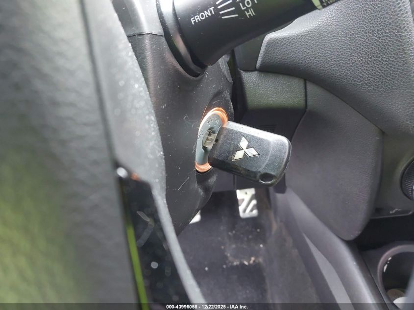 2017 Mitsubishi Outlander Sport 2.0 Es/2.0 Le VIN: JA4AR3AU8HZ039420 Lot: 43996058