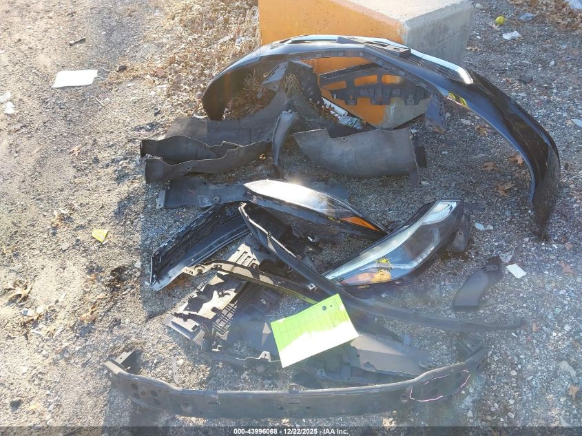 2018 Chevrolet Cruze Lt Auto VIN: 1G1BE5SM7J7106910 Lot: 43996068