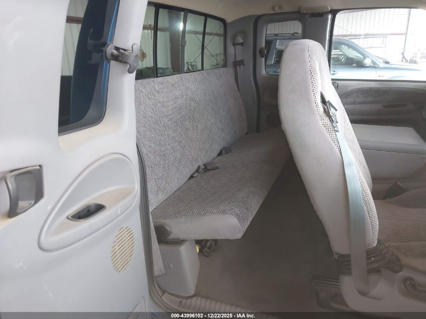 1998 Dodge Ram 1500 St VIN: 1B7HC13Z5WJ158492 Lot: 43996102