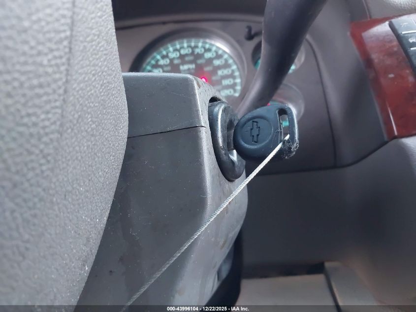 2011 Chevrolet Tahoe Lt VIN: 1GNSCBE00BR321532 Lot: 43996104