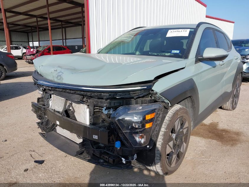 2025 Hyundai Kona Sel VIN: KM8HB3AB2SU321561 Lot: 43996134