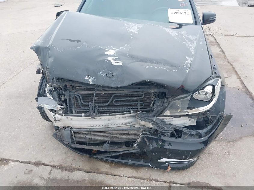 2012 Mercedes-Benz C 250 Sport VIN: WDDGF4HB9CR215084 Lot: 43996176