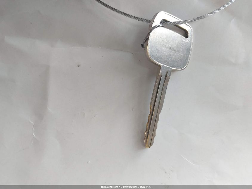 1999 Toyota Camry Le VIN: JT2BG22K1X0361593 Lot: 43996217