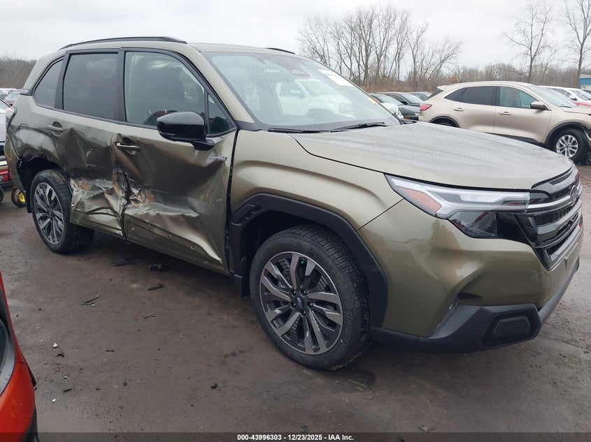 JF2SLSTD1SH429373 2025 Subaru Forester Touring Hybrid auction photo 1