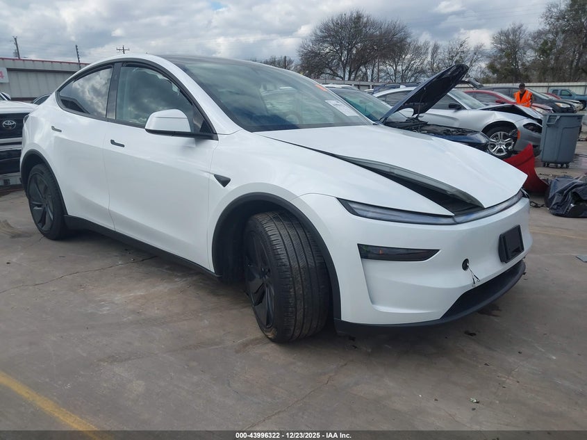 2026 Tesla Model Y Premium Rear-Wheel Drive