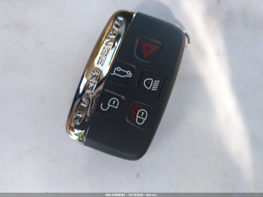 2015 Land Rover Range Rover Evoque Pure VIN: SALVN2BG3FH995261 Lot: 43996367