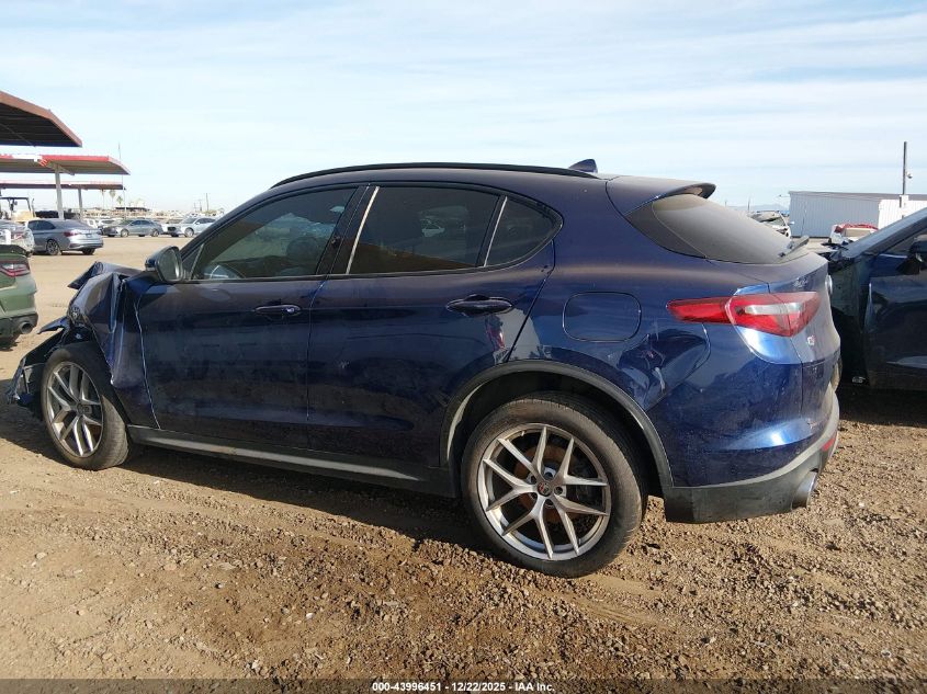 2018 Alfa Romeo Stelvio Ti Sport Awd VIN: ZASFAKNN9J7B95071 Lot: 43996451