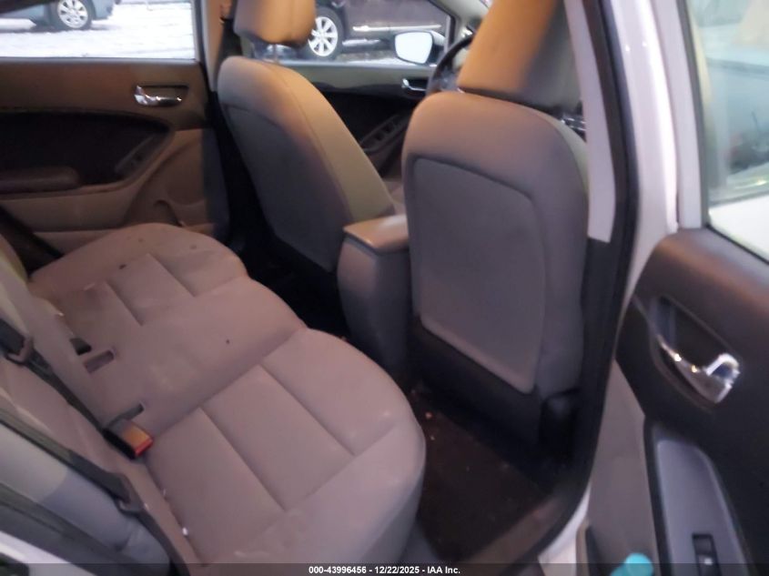 2014 Kia Forte Lx VIN: KNAFK4A67E5176520 Lot: 43996456