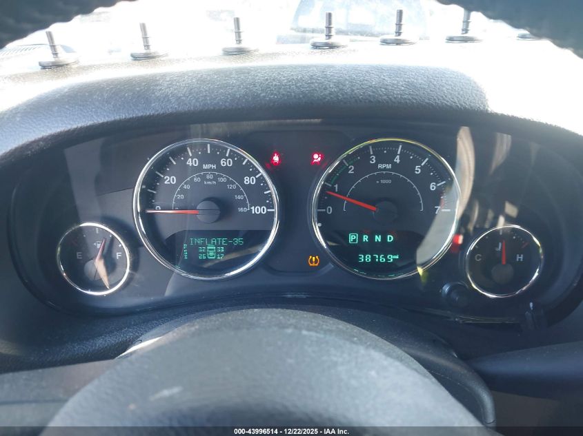 2016 Jeep Wrangler Unlimited Sahara VIN: 1C4HJWEG2GL328327 Lot: 43996514