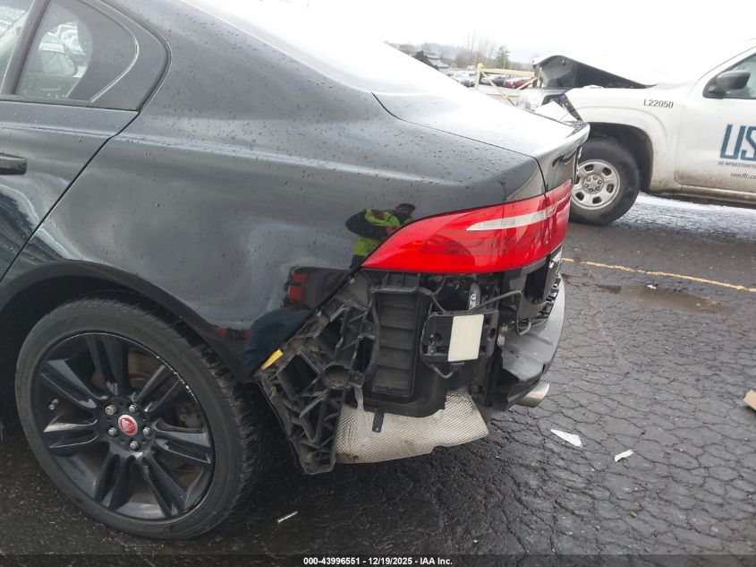 2019 Jaguar Xe 25T Prestige VIN: SAJAK4FX1KCP50598 Lot: 43996551