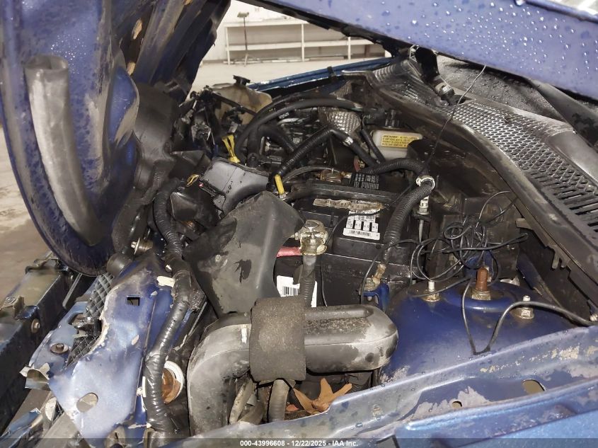 2008 Ford Focus Se/Ses VIN: 1FAHP35N88W253117 Lot: 43996608