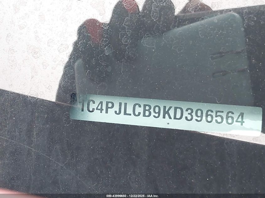 2019 Jeep Cherokee Latitude Fwd VIN: 1C4PJLCB9KD396564 Lot: 43996650