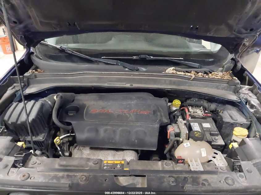 2017 Jeep Renegade Latitude 4X4 VIN: ZACCJBBB0HPG55530 Lot: 43996684