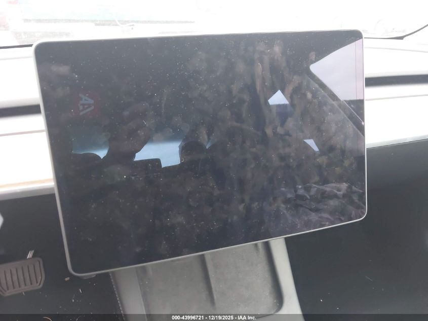 2021 Tesla Model 3 Long Range Dual Motor All-Wheel Drive VIN: 5YJ3E1EB1MF009893 Lot: 43996721