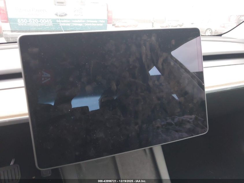 2021 Tesla Model 3 Long Range Dual Motor All-Wheel Drive VIN: 5YJ3E1EB1MF009893 Lot: 43996721