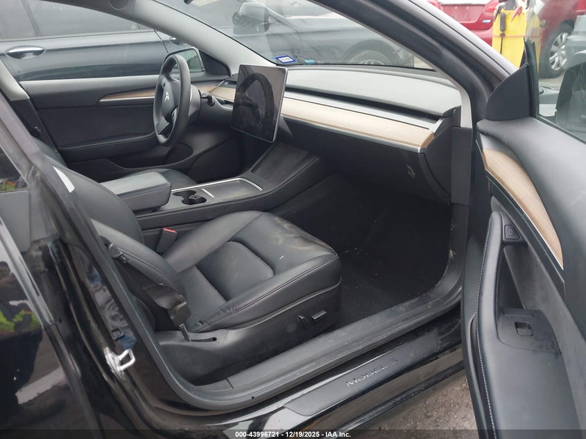 2021 Tesla Model 3 Long Range Dual Motor All-Wheel Drive