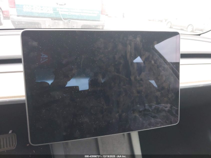 2021 Tesla Model 3 Long Range Dual Motor All-Wheel Drive VIN: 5YJ3E1EB1MF009893 Lot: 43996721