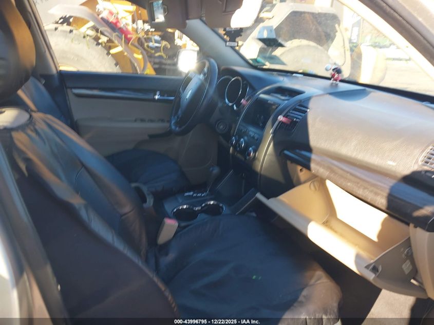 2013 Kia Sorento Lx VIN: 5XYKT3A19DG393747 Lot: 43996795