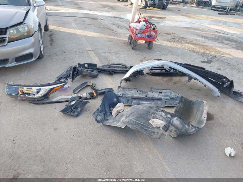 2017 Toyota Highlander Se VIN: 5TDJZRFH8HS476453 Lot: 43996826