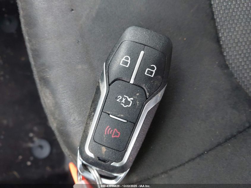 2017 Ford Edge Se VIN: 2FMPK3G90HBB87325 Lot: 43996828