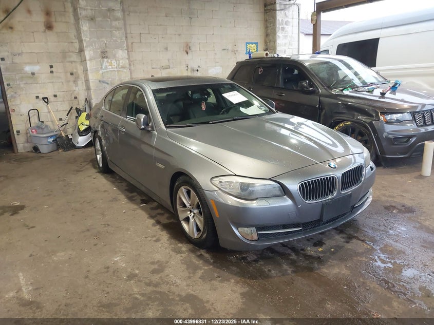 WBAFR1C55BC737156 2011 BMW 528I auction photo 1