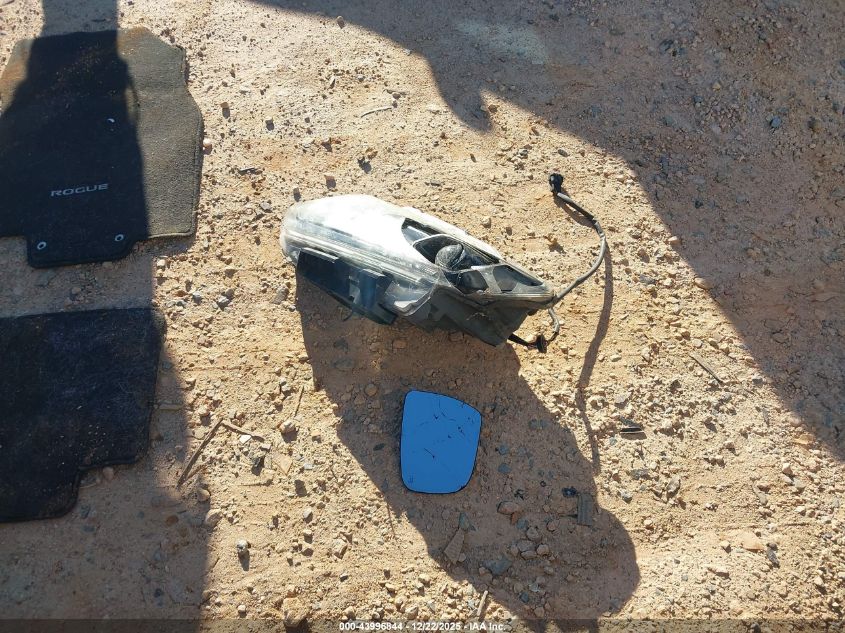 2015 Nissan Rogue Sl VIN: 5N1AT2MV9FC900864 Lot: 43996844