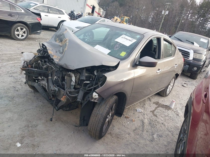2016 Nissan Versa 1.6 Sv
