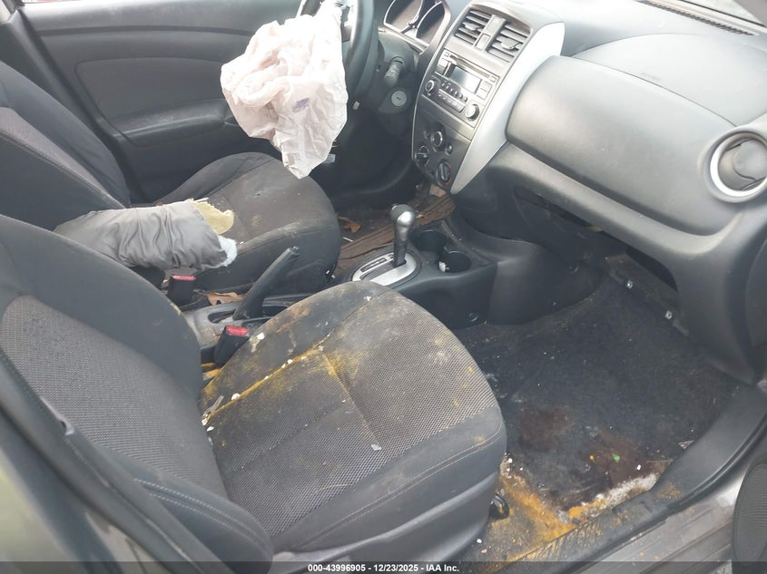 2016 Nissan Versa 1.6 Sv