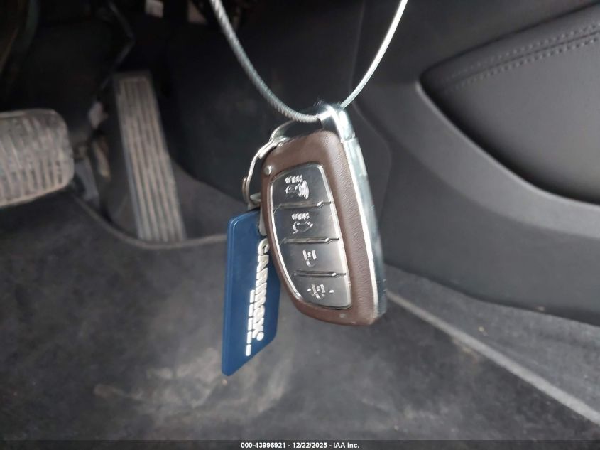 2017 Hyundai Tucson Limited VIN: KM8J3CA26HU372357 Lot: 43996921