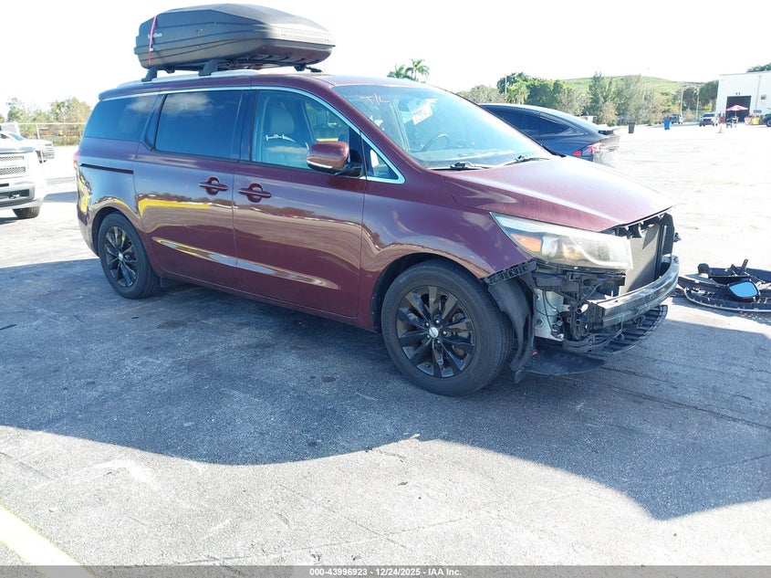 KNDMC5C18F6047745 2015 Kia Sedona Ex auction photo 1