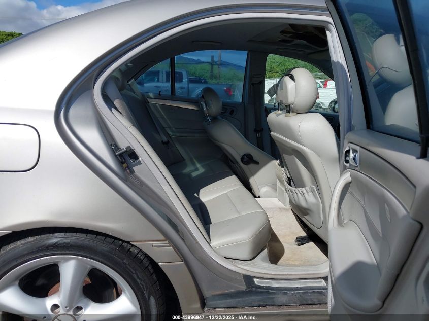 2005 Mercedes-Benz C 230 Kompressor Sport VIN: WDBRF40J65F597454 Lot: 43996947