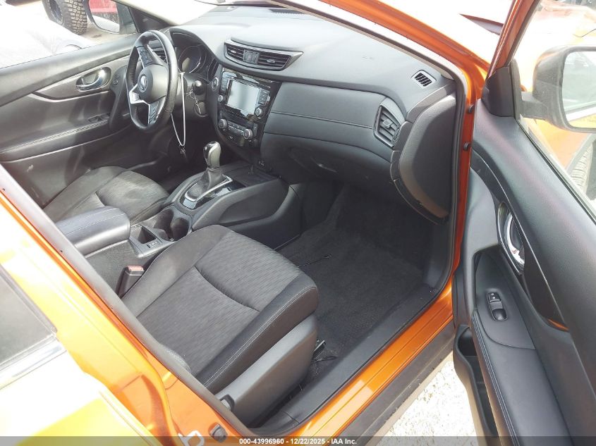 2020 Nissan Rogue Sv Fwd VIN: JN8AT2MT4LW010385 Lot: 43996960