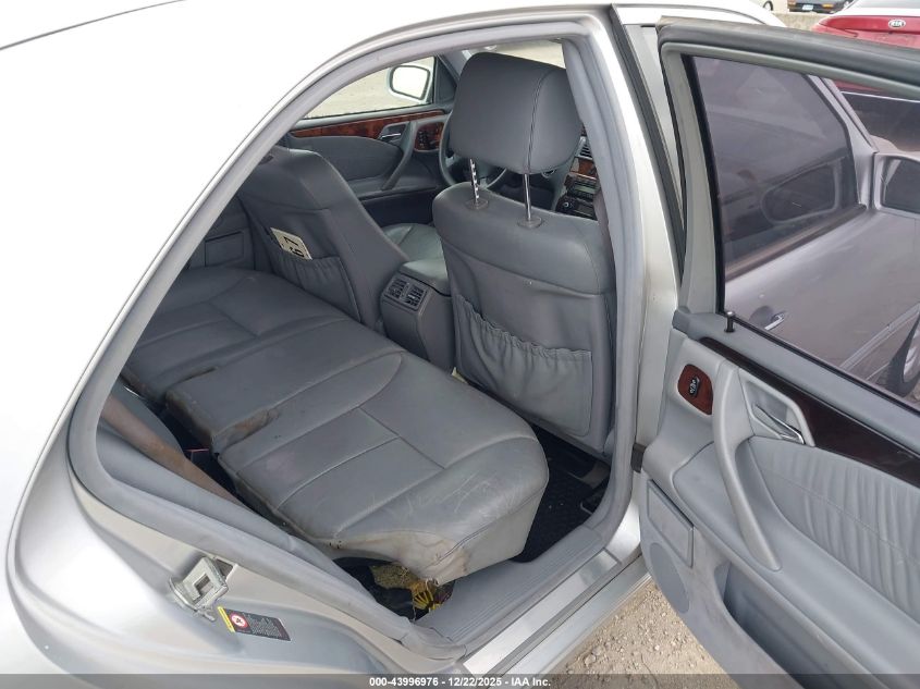 2001 Mercedes-Benz E 320 VIN: WDBJF65J21X055290 Lot: 43996976