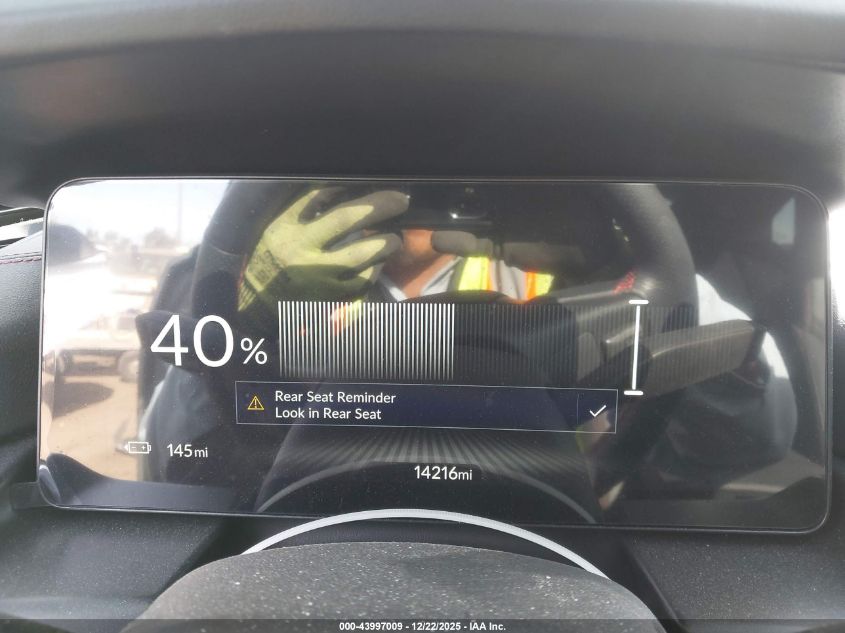 2024 Acura Zdx A-Spec VIN: 4W5KHMRK2RZ517597 Lot: 43997009