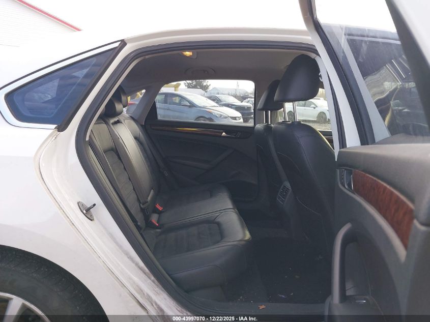 2013 Volkswagen Passat 2.0L Tdi Sel Premium VIN: 1VWCN7A30DC079624 Lot: 43997070