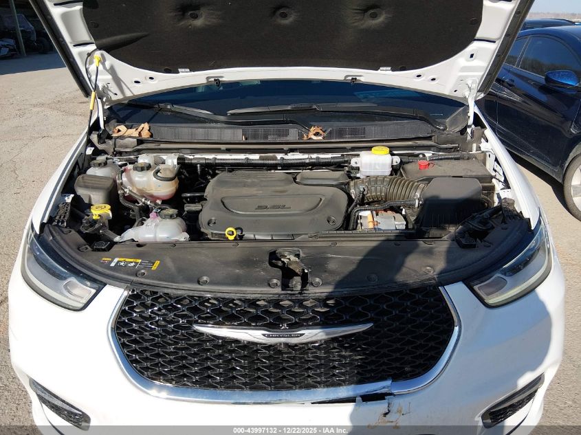 2025 Chrysler Pacifica Hybrid Select VIN: 2C4RC1S73SR577547 Lot: 43997132