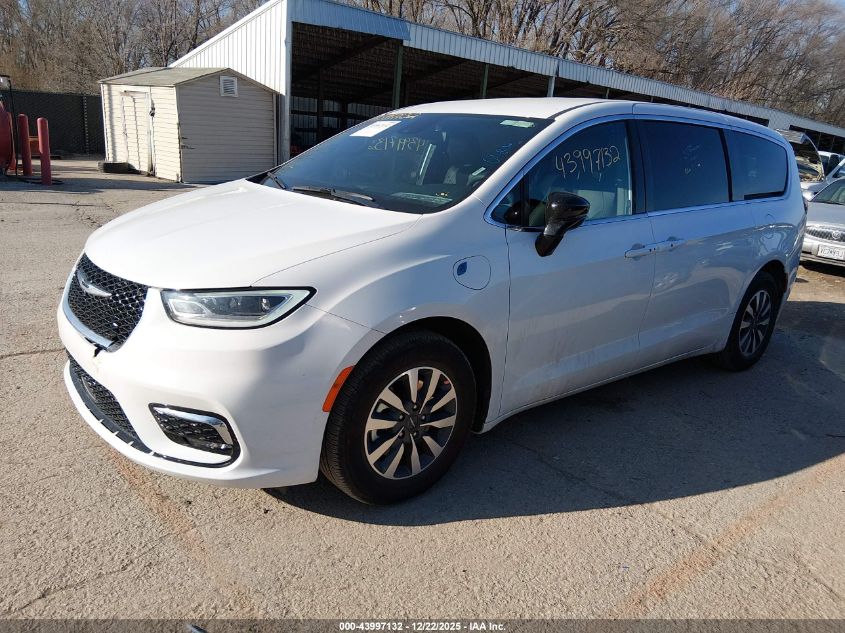 2025 Chrysler Pacifica Hybrid Select VIN: 2C4RC1S73SR577547 Lot: 43997132