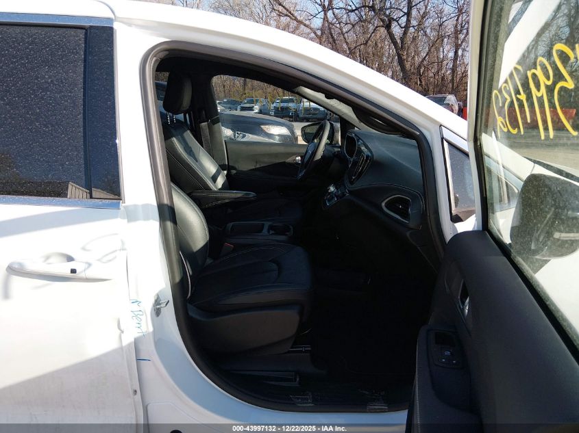 2025 Chrysler Pacifica Hybrid Select VIN: 2C4RC1S73SR577547 Lot: 43997132