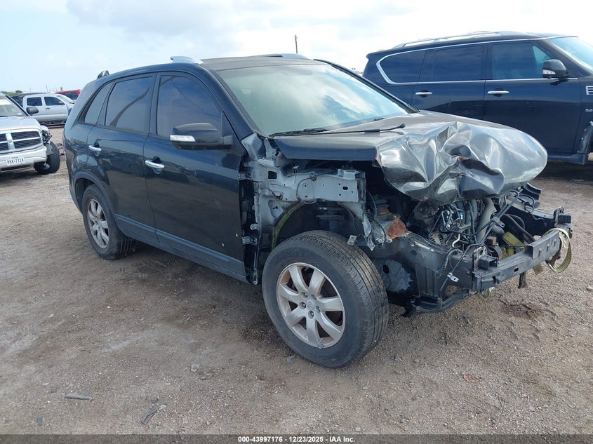 5XYKT4A17BG013615 2011 Kia Sorento Lx auction photo 1