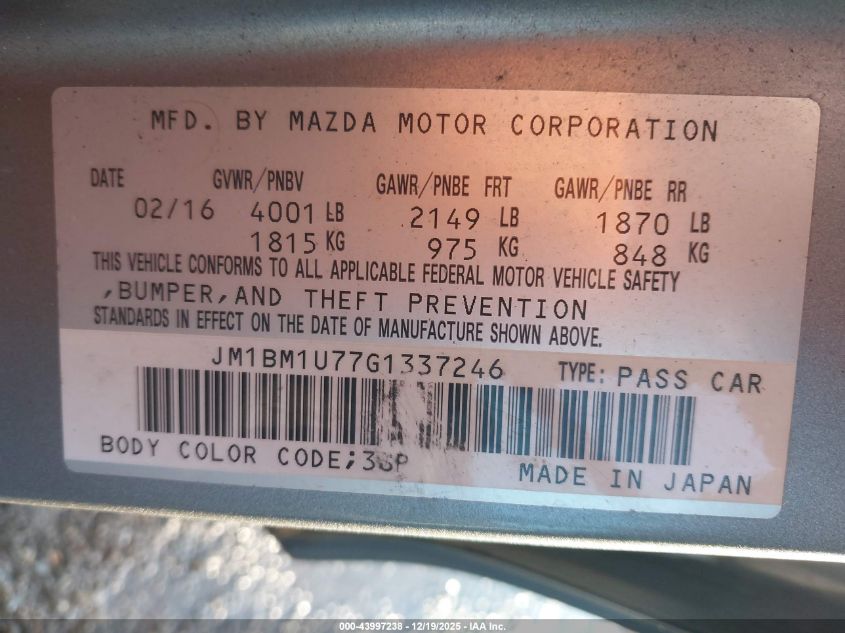 2016 Mazda Mazda3 I Sport VIN: JM1BM1U77G1337246 Lot: 43997238