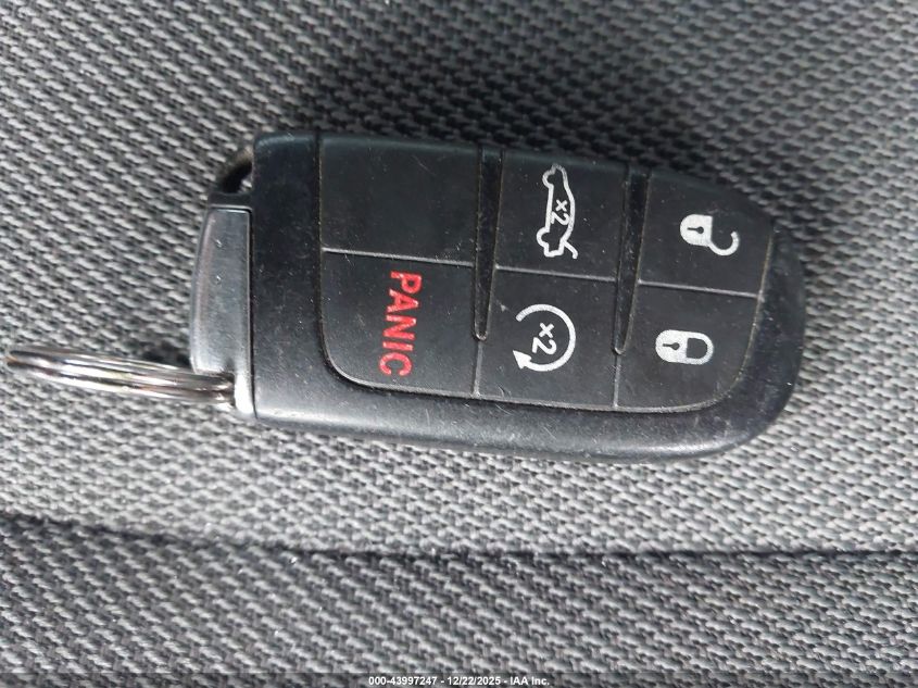 2015 Dodge Charger R/T VIN: 2C3CDXCT8FH777812 Lot: 43997247